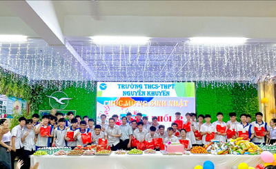 Sinh nhật học sinh nội trú
